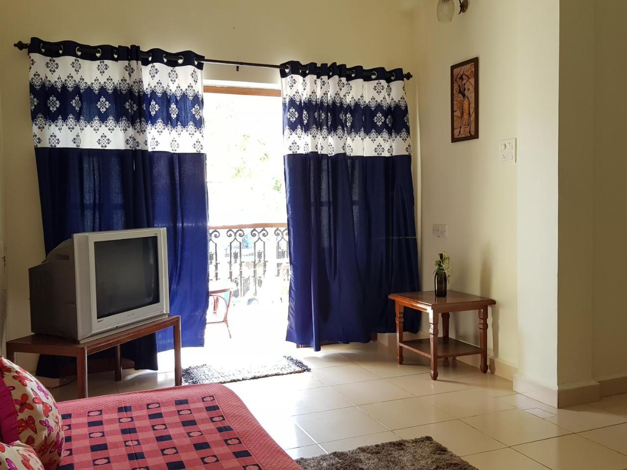 1 bedroom spacious apartment in Calangute Buitenkant foto