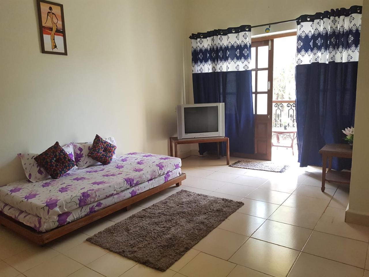 1 bedroom spacious apartment in Calangute Buitenkant foto